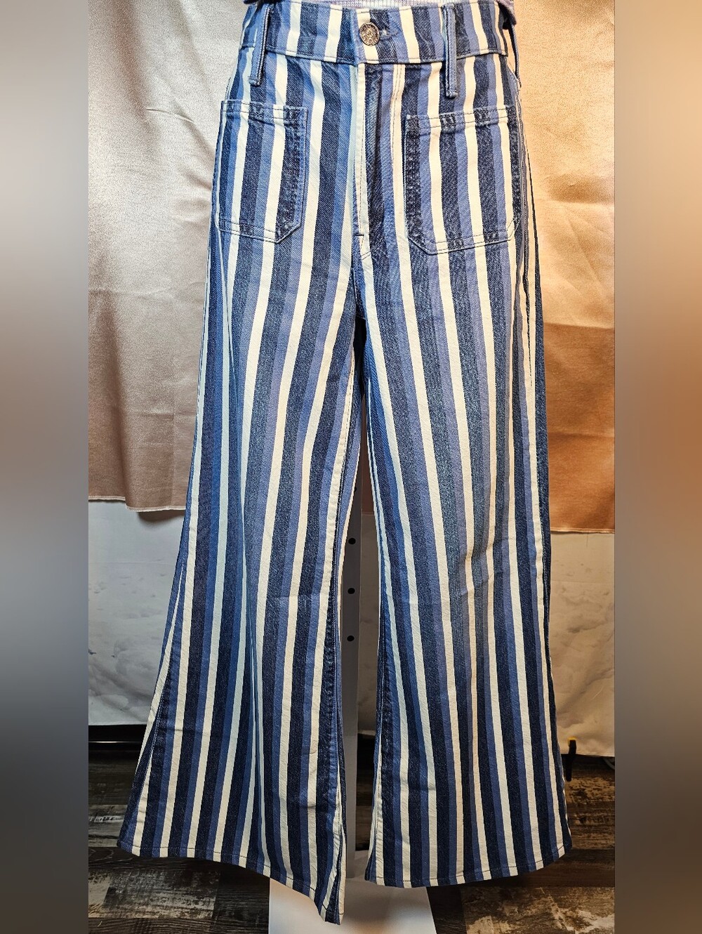 MOTHER The Twister Sneak Patch Pocket Wide Leg Striped Jeans Size 24